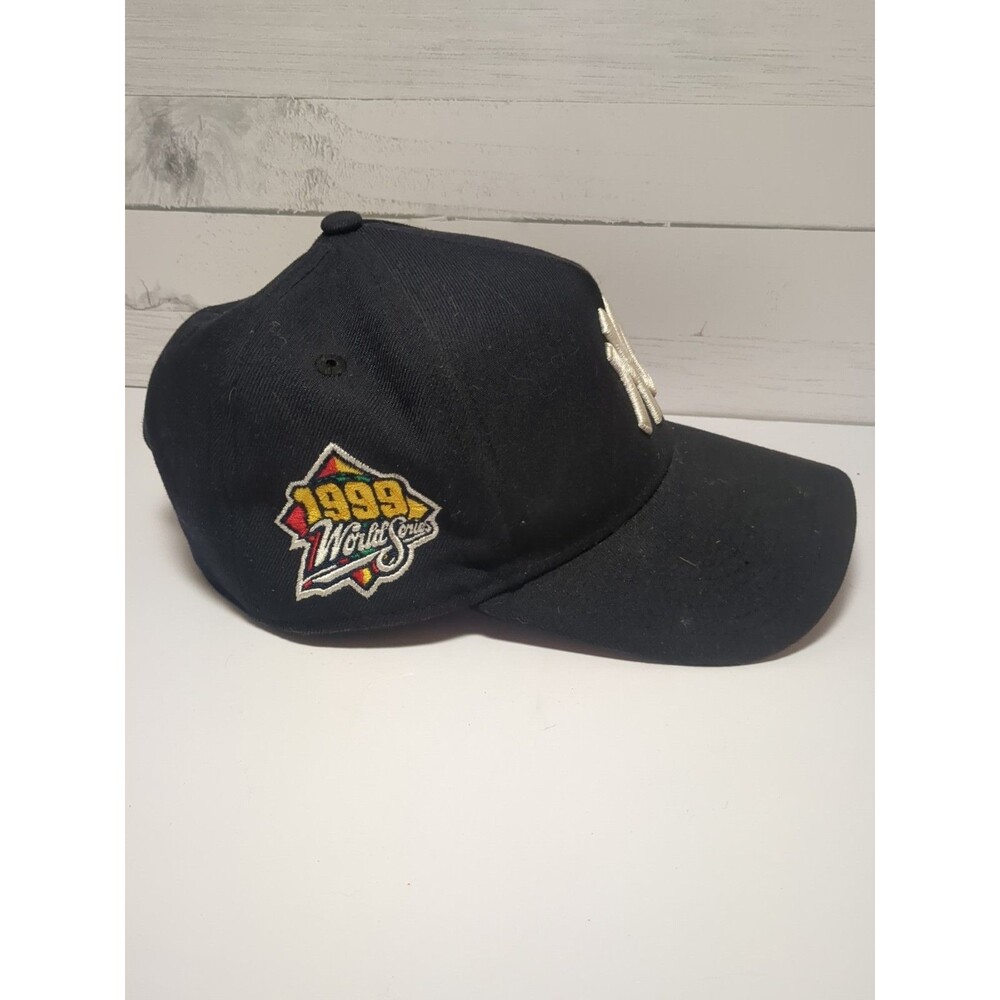 NY Yankees 1999 World Series New Era Baseball Cap Snapback GUC